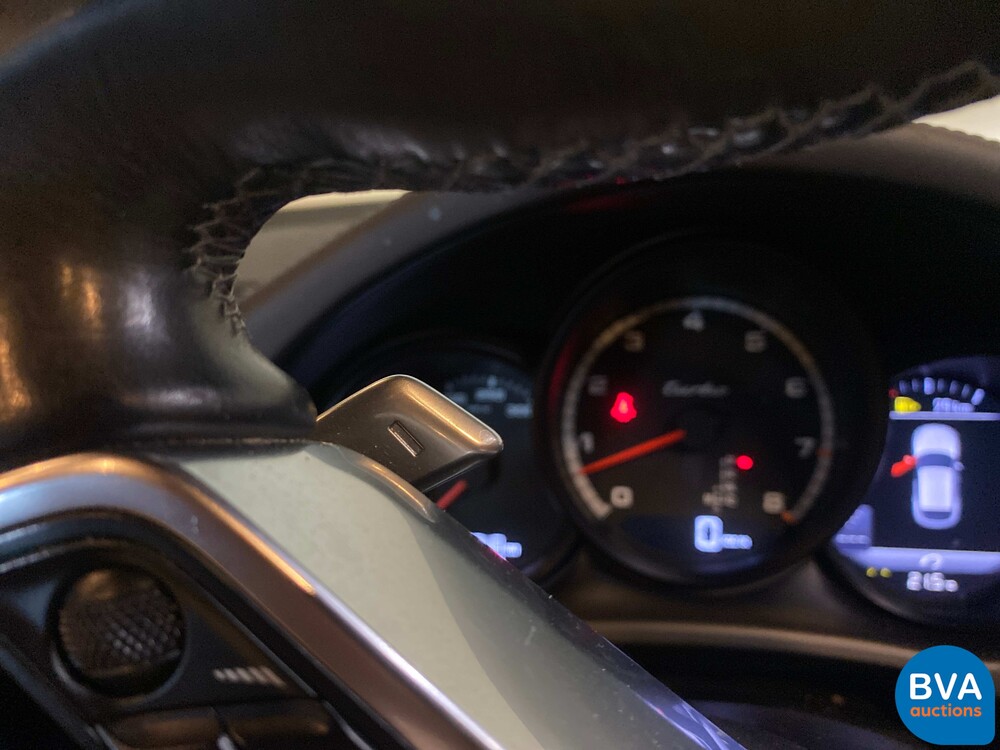 Porsche Macan Turbo 3.6 400pk 2015 -Org. NL-, 4-ZSP-38