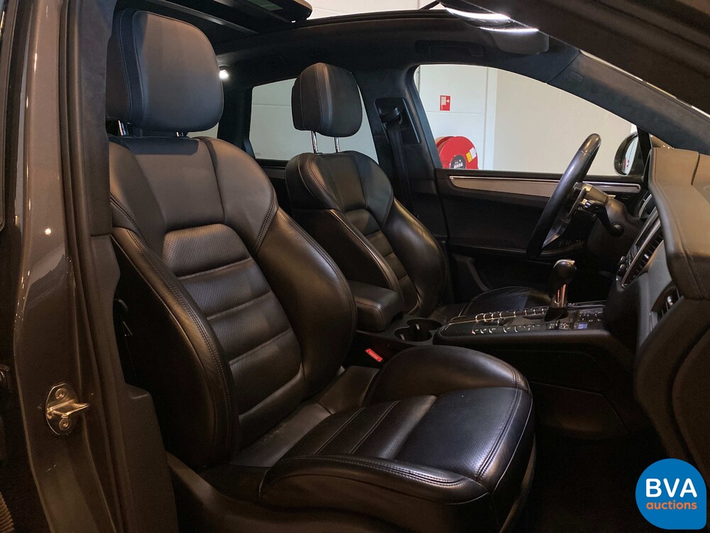 Porsche Macan Turbo 3.6 400pk 2015 -Org. NL-, 4-ZSP-38