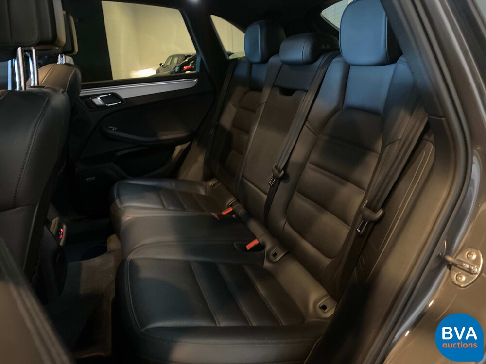 Porsche Macan Turbo 3.6 400pk 2015 -Org. NL-, 4-ZSP-38