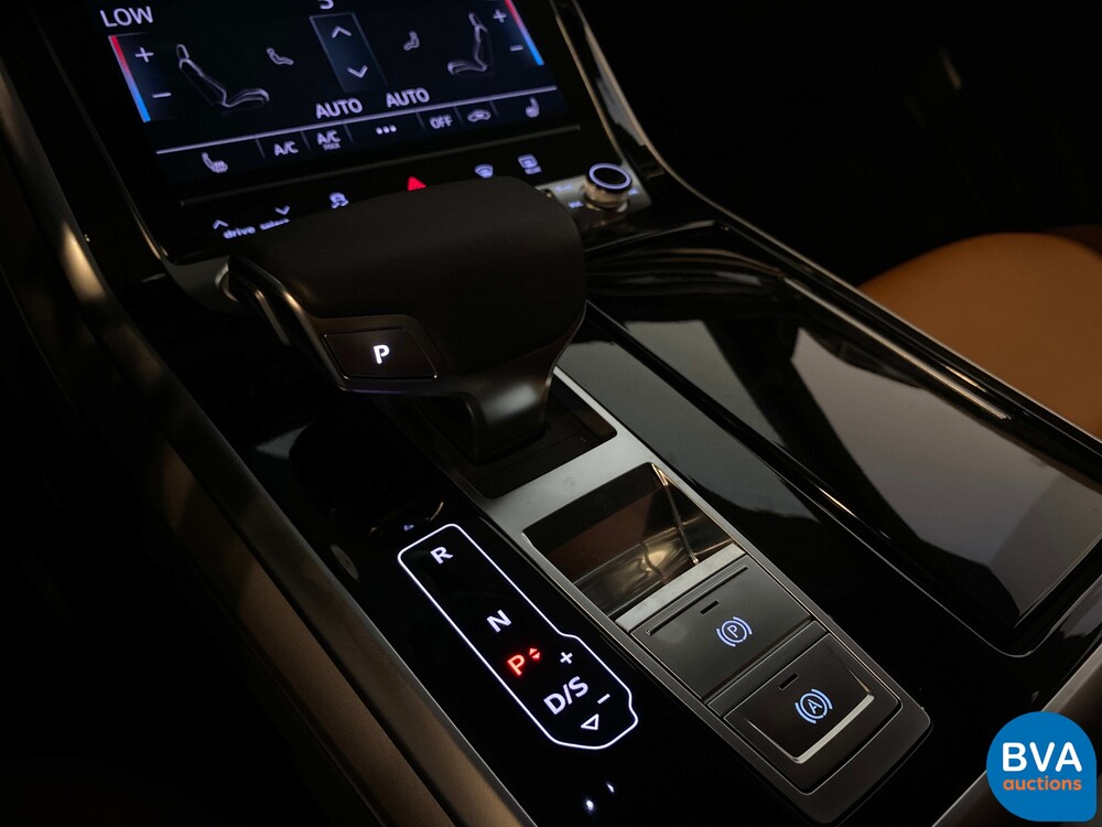 Audi Q8 50TDI Quattro SPORT 286pk 2019 EURO6