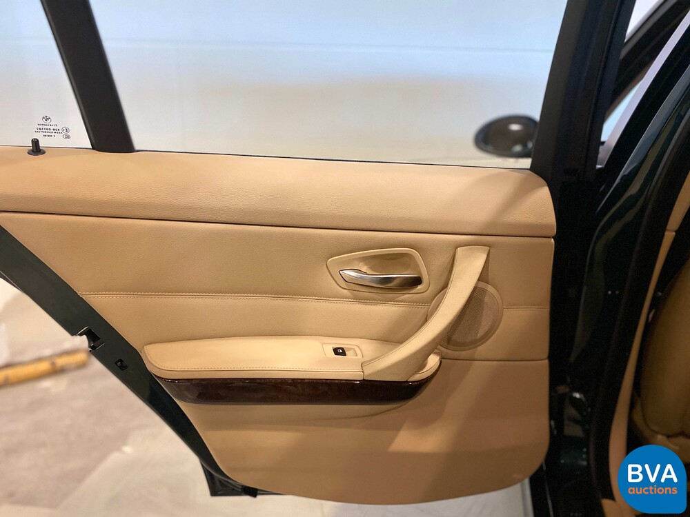 BMW 318i Executive 3-serie Touring 143pk 2007 -Org. NL-, 42-XZ-GX