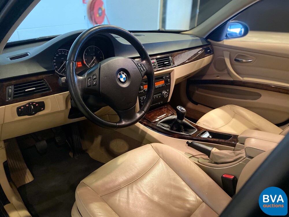 BMW 318i Executive 3-serie Touring 143pk 2007 -Org. NL-, 42-XZ-GX