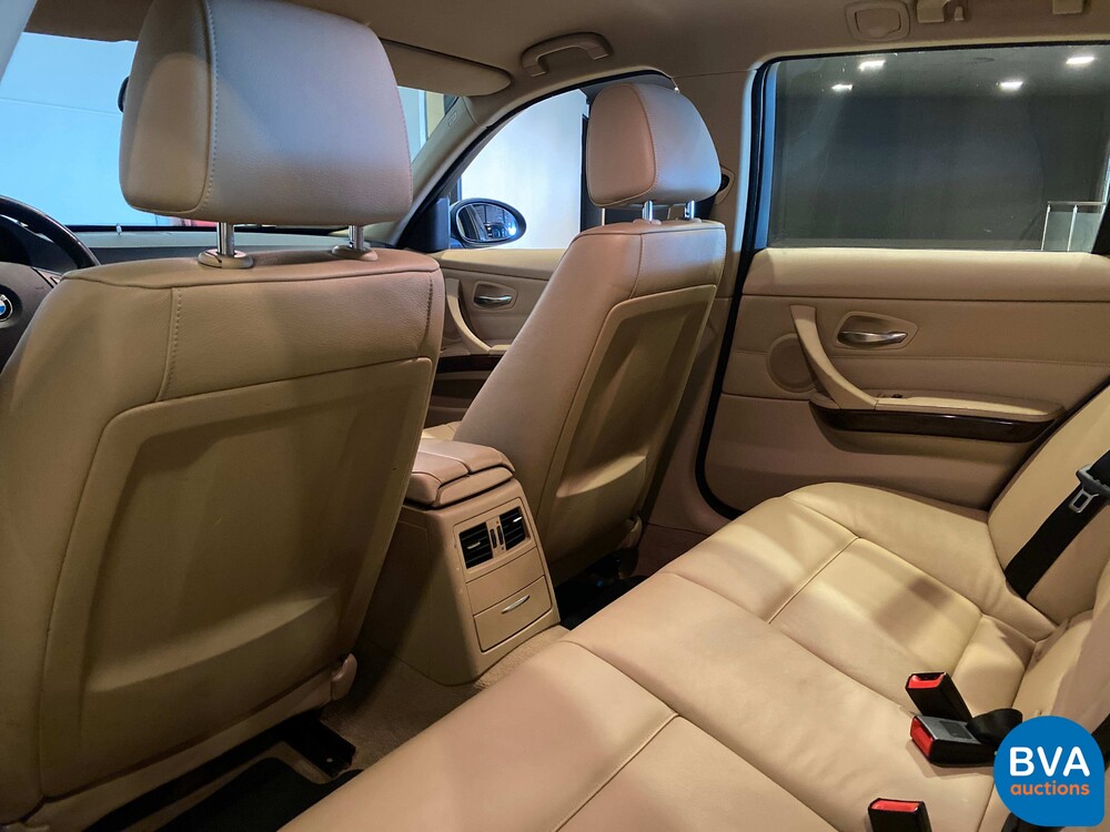 BMW 318i Executive 3-serie Touring 143pk 2007 -Org. NL-, 42-XZ-GX