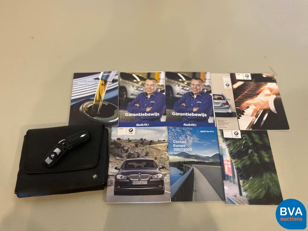 BMW 318i Executive 3-serie Touring 143pk 2007 -Org. NL-, 42-XZ-GX