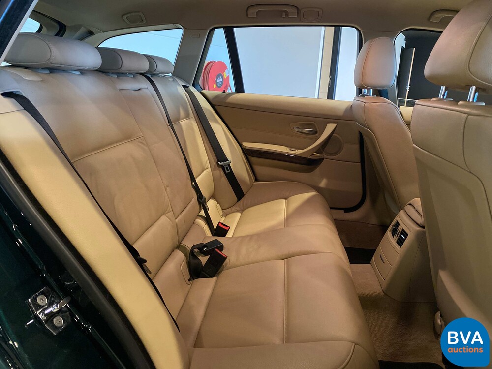 BMW 318i Executive 3-serie Touring 143pk 2007 -Org. NL-, 42-XZ-GX