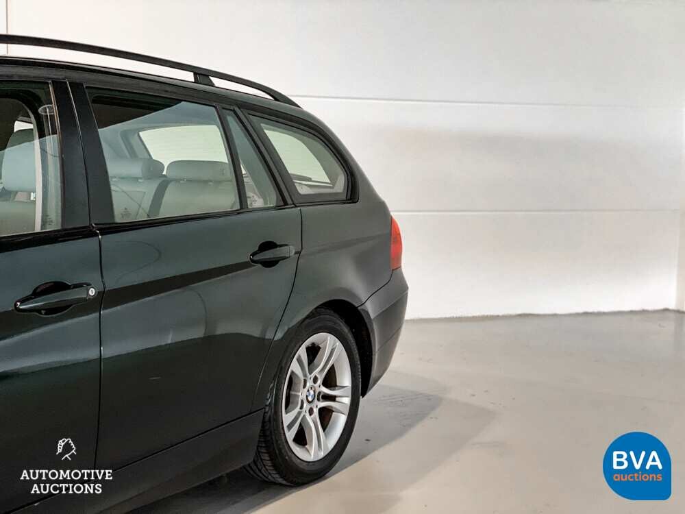 BMW 318i Executive 3-serie Touring 143pk 2007 -Org. NL-, 42-XZ-GX