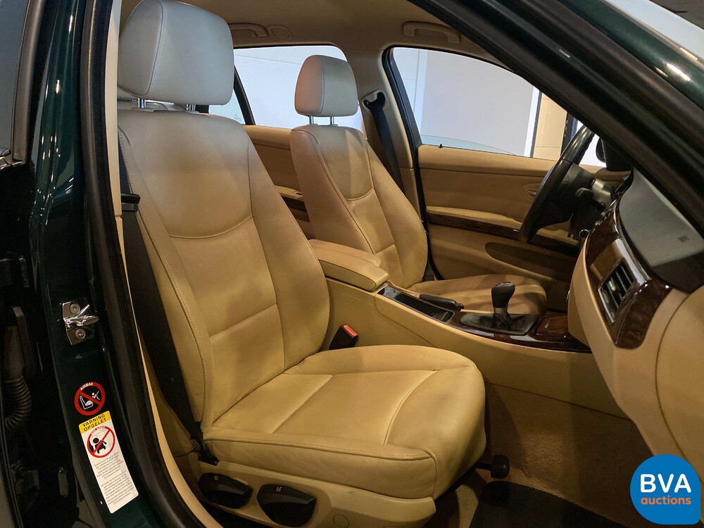 BMW 318i Executive 3-serie Touring 143pk 2007 -Org. NL-, 42-XZ-GX