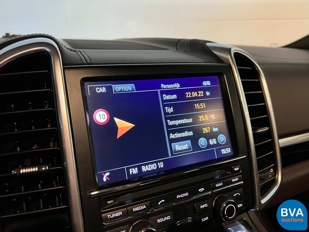 Porsche Cayenne 3.0 S E-Hybrid GTS-Pakket 416pk Plug-In Hybride 2015 -Org. NL-, 3-ZHG