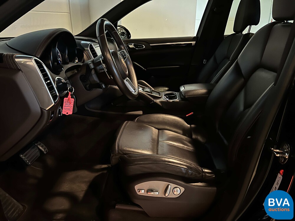 Porsche Cayenne 3.0 S E-Hybrid GTS-Pakket 416pk Plug-In Hybride 2015 -Org. NL-, 3-ZHG