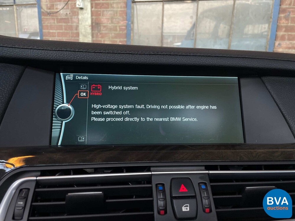 BMW ActiveHybrid7 Alpina 4.4 V8 465 PS 7er F04 2011.