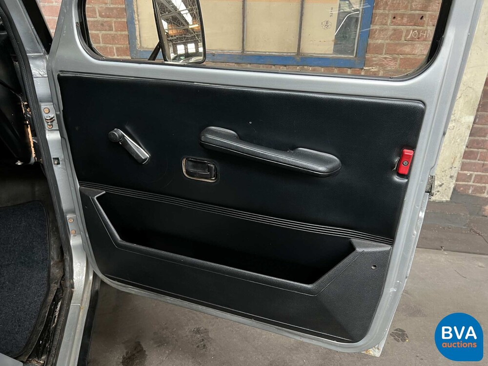 Mercedes-Benz 300GD Turbo Barndoors G-Klasse 125 PS 1980, P-061-DS.