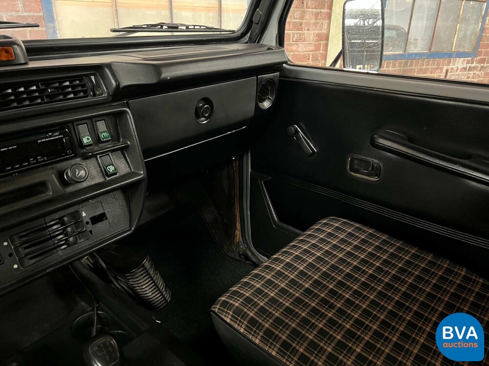 Mercedes-Benz 300GD Turbo Barndoors G-Klasse 125 PS 1980, P-061-DS.