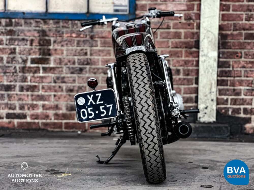 Honda Tour CB750 F1 Cafe Racer 66 PS 1976, XZ-05-57.