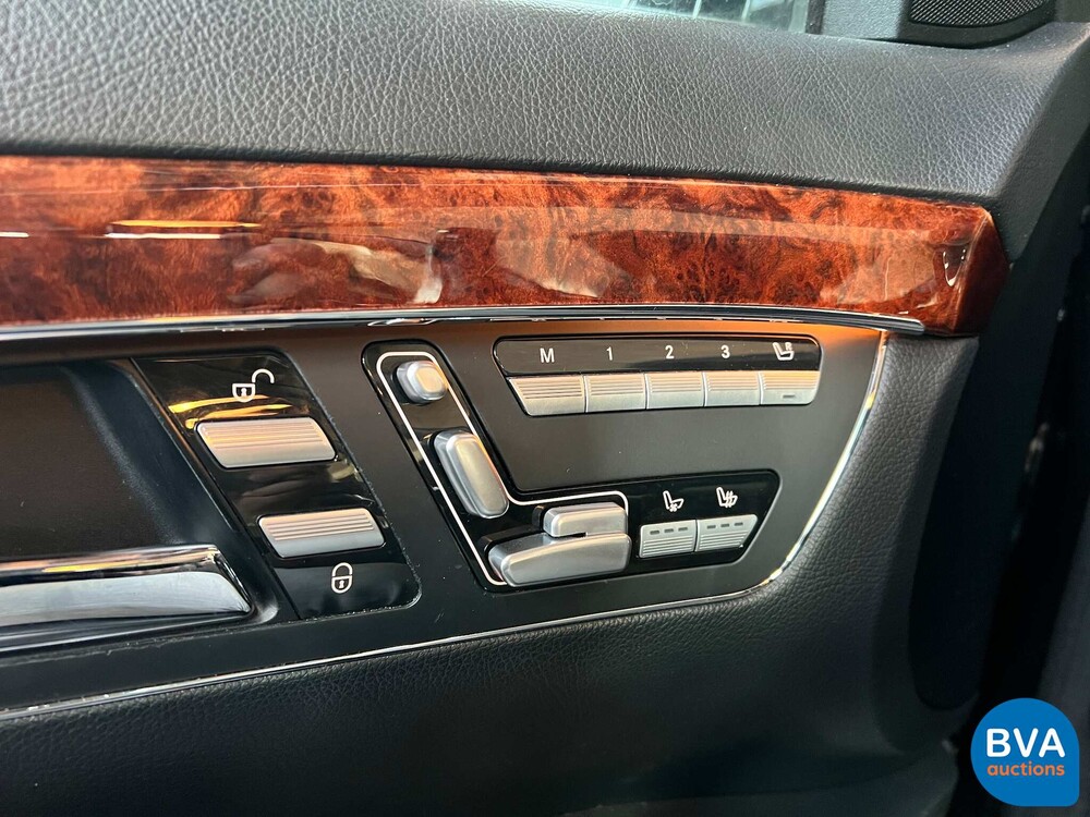 Mercedes-Benz S400 Hybrid LANG S-Klasse PRESTIGE PLUS Facelift 2010 279 PS, 70-NNT-2.