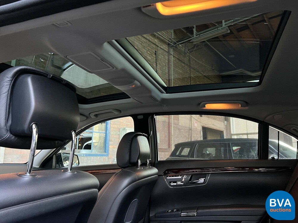 Mercedes-Benz S400 Hybrid LANG S-Klasse PRESTIGE PLUS Facelift 2010 279 PS, 70-NNT-2.