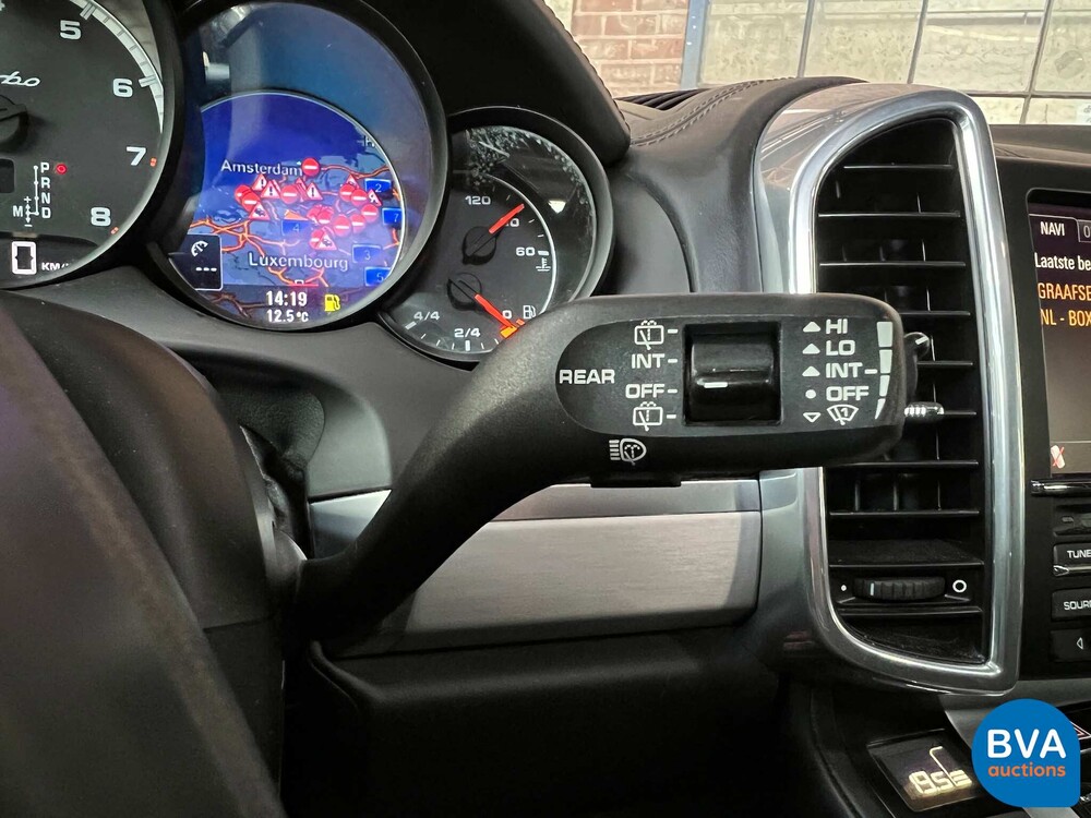 Porsche Cayenne 4.8 Turbo 500PS 2010 -Org. NL-, 04-LKV-9.