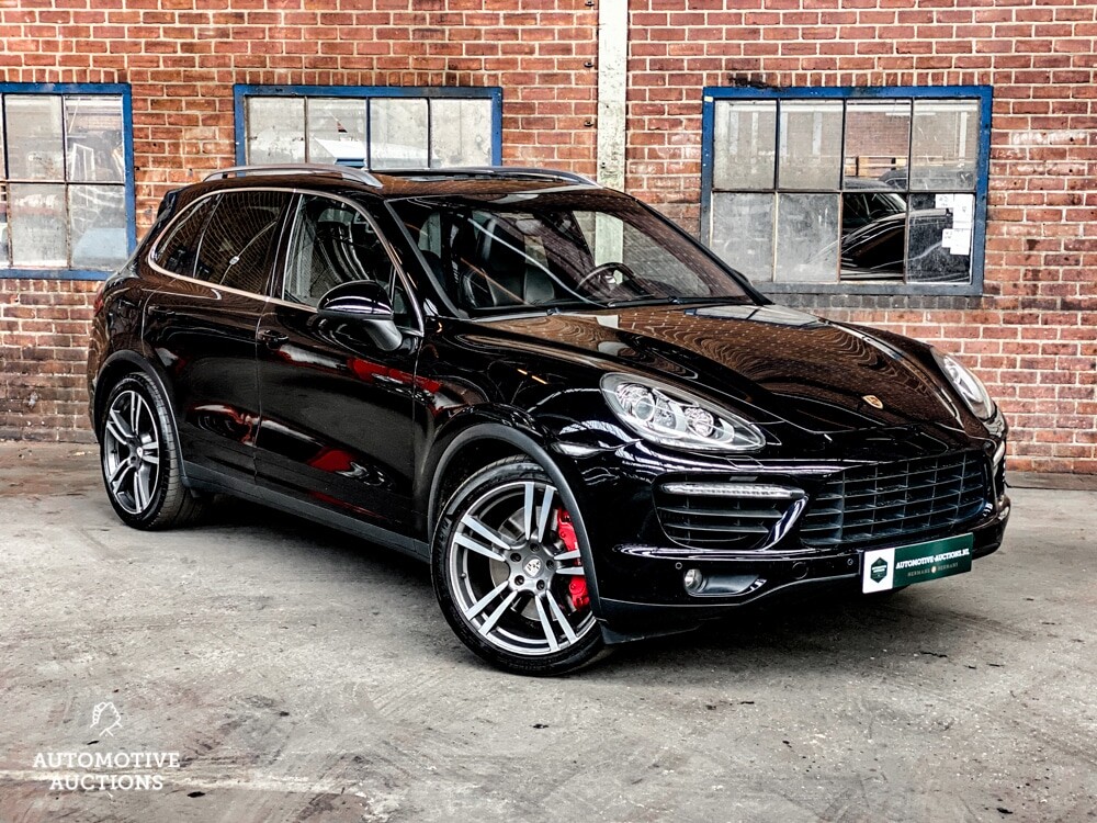 Porsche Cayenne 4.8 Turbo 500PS 2010 -Org. NL-, 04-LKV-9.