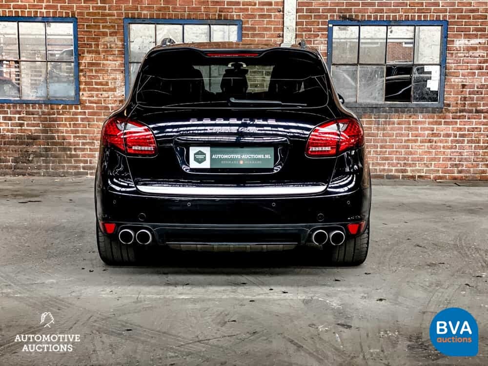 Porsche Cayenne 4.8 Turbo 500PS 2010 -Org. NL-, 04-LKV-9.