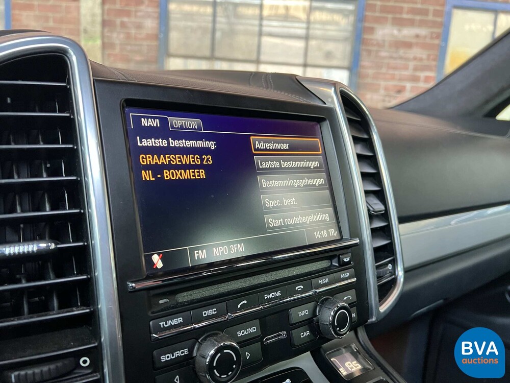 Porsche Cayenne 4.8 Turbo 500PS 2010 -Org. NL-, 04-LKV-9.