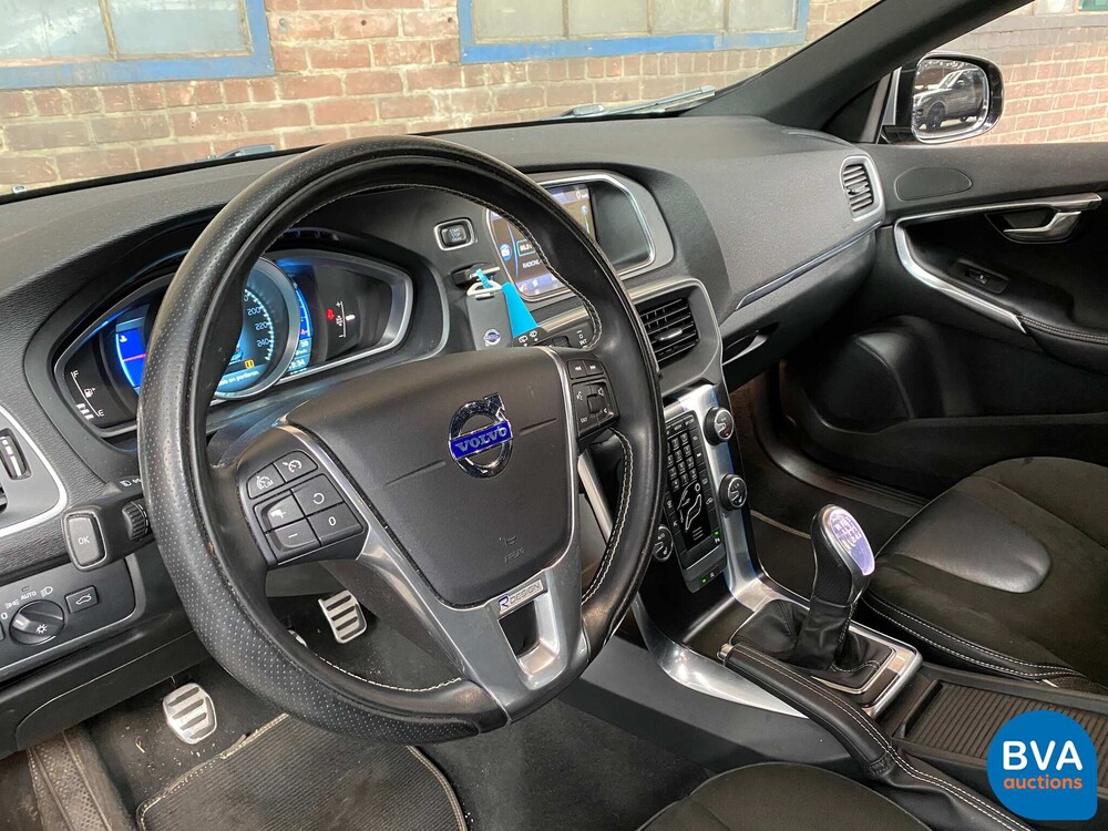 Volvo V40 D2 R-Design 114PS 2013 -Org. NL-, 8-KTF-66.