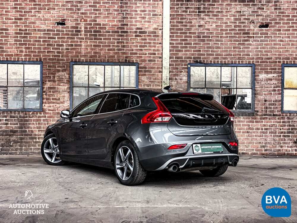 Volvo V40 D2 R-Design 114PS 2013 -Org. NL-, 8-KTF-66.
