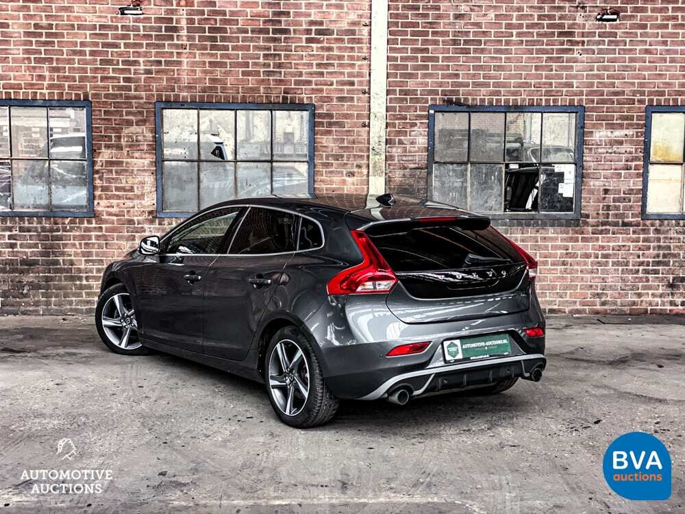 Volvo V40 D2 R-Design 114PS 2013 -Org. NL-, 8-KTF-66.