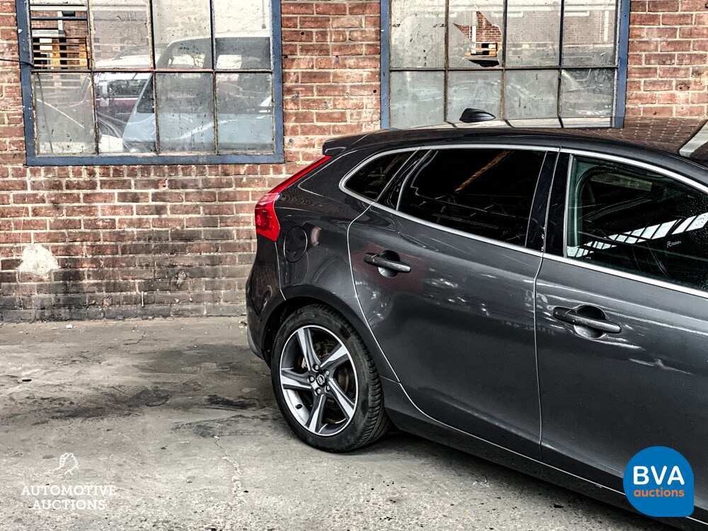 Volvo V40 D2 R-Design 114PS 2013 -Org. NL-, 8-KTF-66.