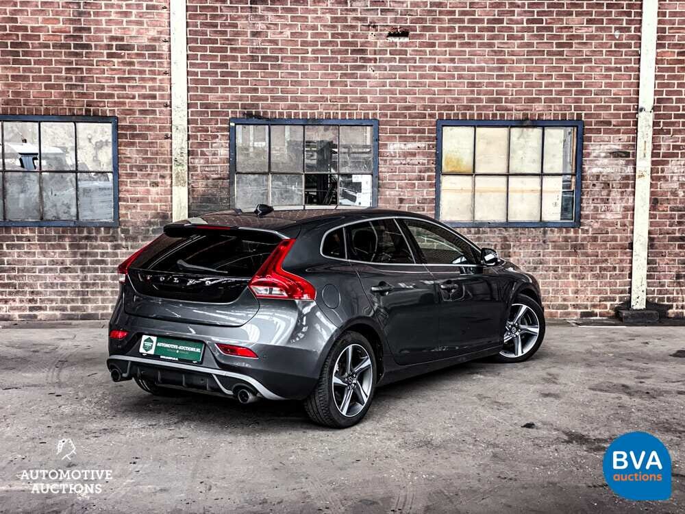 Volvo V40 D2 R-Design 114PS 2013 -Org. NL-, 8-KTF-66.
