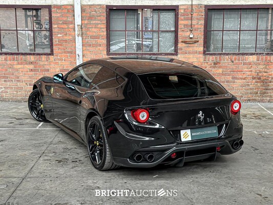 Ferrari FF 6.3 V12 661pk 2012, J-595-JK