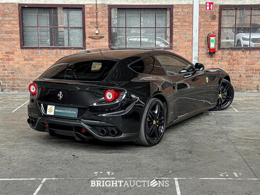 Ferrari FF 6.3 V12 661pk 2012, J-595-JK