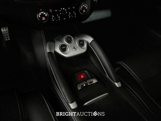 Ferrari FF 6.3 V12 661pk 2012, J-595-JK
