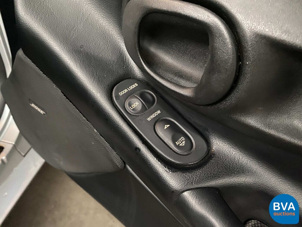 Chevrolet Corvette C55.7 V8 Targa 350 PS 2000.