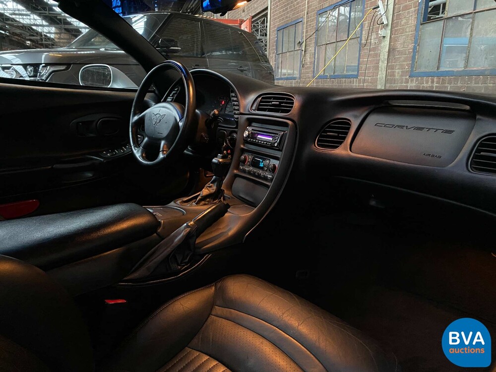 Chevrolet Corvette C55.7 V8 Targa 350 PS 2000.