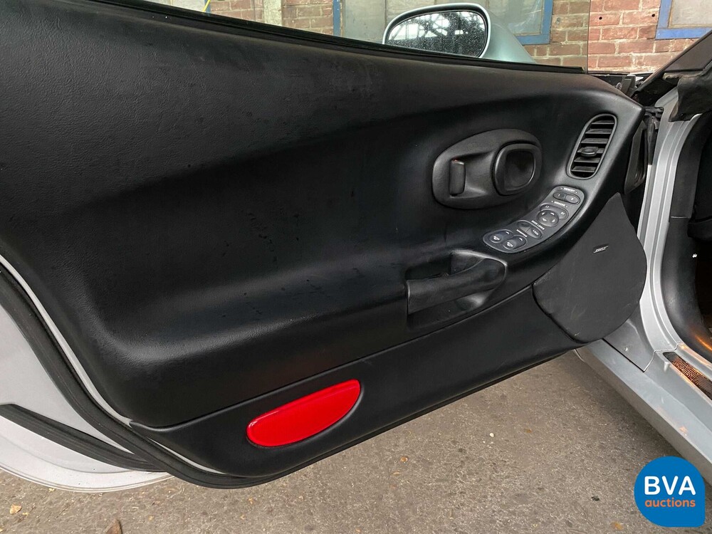 Chevrolet Corvette C55.7 V8 Targa 350 PS 2000.