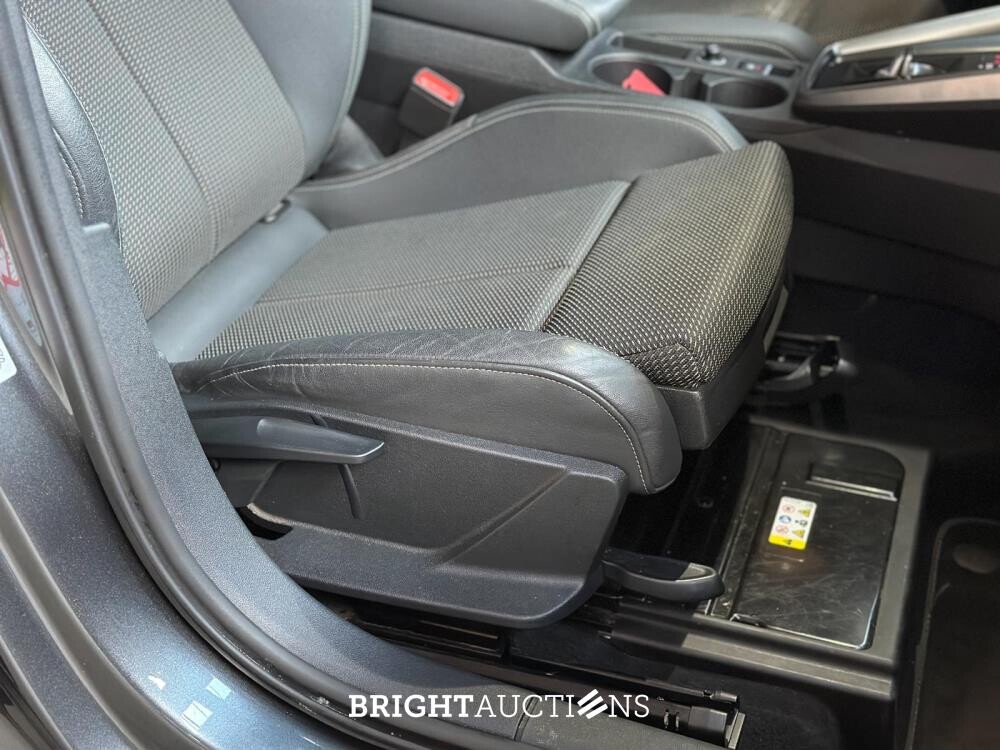 Audi A3 Sportback 35 TFSI S edition 150pk 2020 (origineel-NL), J-090-XS