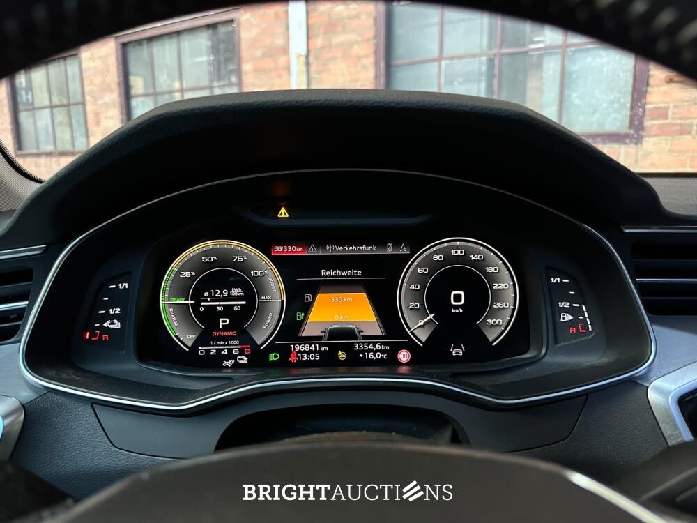 Audi A6 Avant 55 TFSI e quattro Competition 252pk 2021, N-633-FF