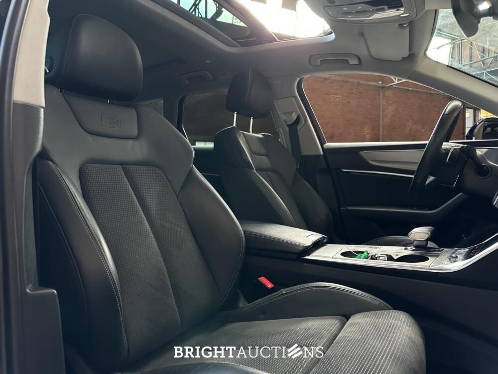 Audi A6 Avant 55 TFSI e quattro Competition 252pk 2021, N-633-FF