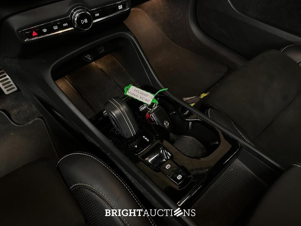 Volvo XC40 1.5 T5 Twin Engine Inscription 179pk 2020 (Origineel-NL), H-536-XF