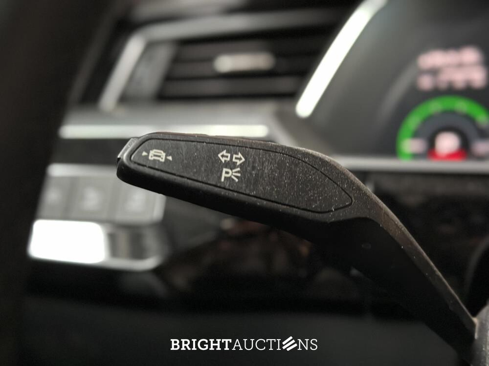 Audi E-tron 50 Quattro edition 71kWh 313pk 2020 (origineel-NL+ 1e eigenaar), J-109-NJ