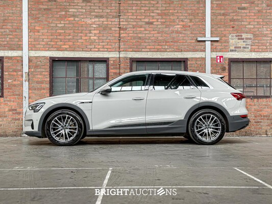Audi E-tron 50 Quattro edition 71kWh 313pk 2020 (origineel-NL+ 1e eigenaar), J-109-NJ