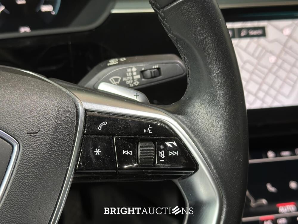 Audi E-tron Sportback 50 quattro edition 71 kWh 313pk 2020 (Origineel-NL), K-130-HS