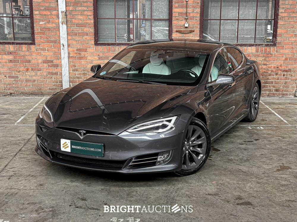 Tesla Model S 75D Base 333pk 2018 (Origineel-NL), RZ-401-J