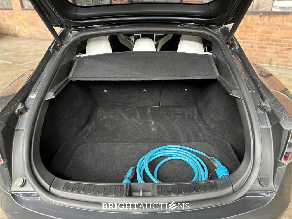 Tesla Model S 75D Base 333pk 2018 (Origineel-NL), RZ-401-J