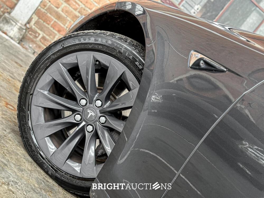 Tesla Model S 75D Base 333pk 2018 (Origineel-NL), RZ-401-J