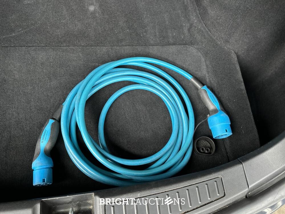 Tesla Model S 75D Base 333pk 2018 (Origineel-NL), RZ-401-J