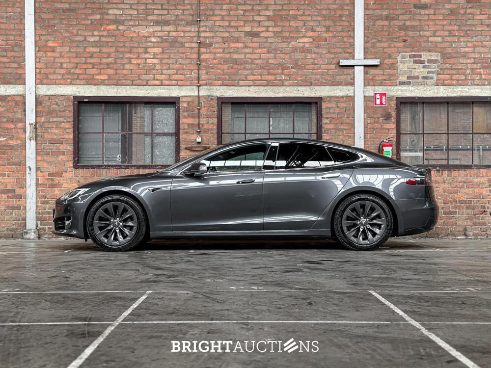Tesla Model S 75D Base 333pk 2018 (Origineel-NL), RZ-401-J