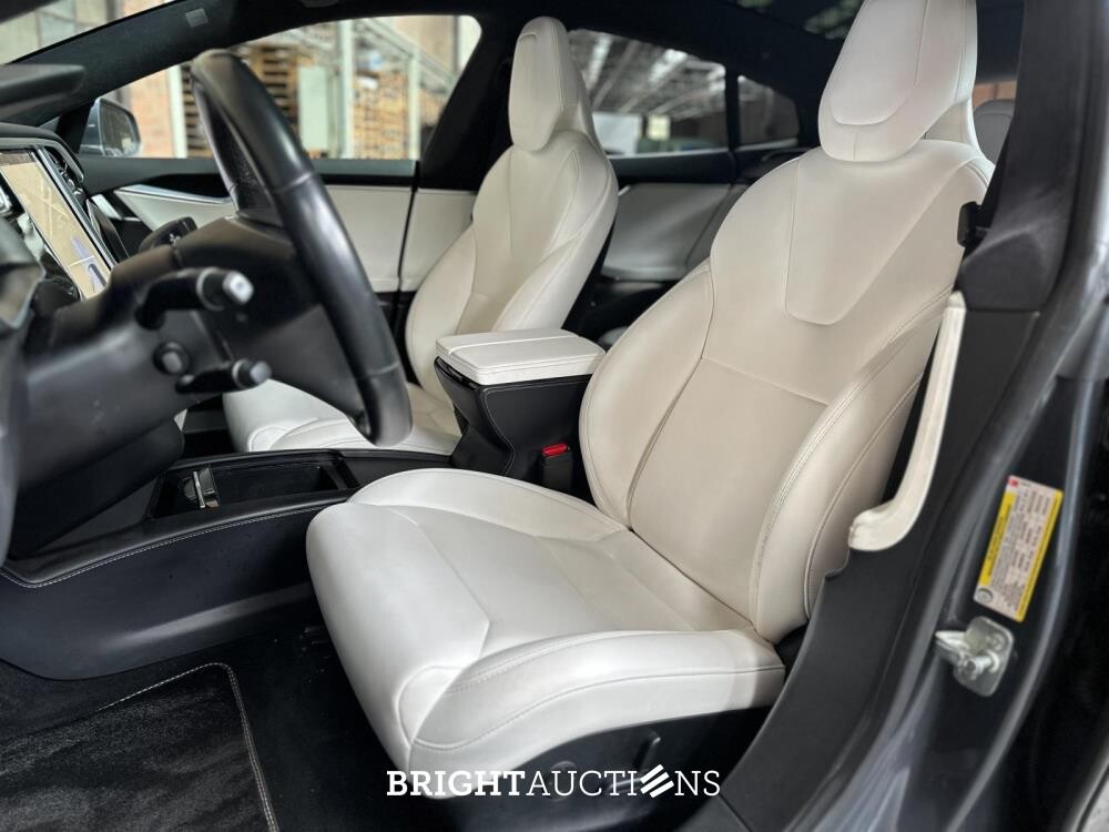 Tesla Model S 75D Base 333pk 2018 (Origineel-NL), RZ-401-J