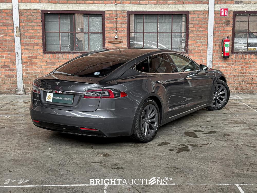 Tesla Model S 75D Base 333pk 2018 (Origineel-NL), RZ-401-J