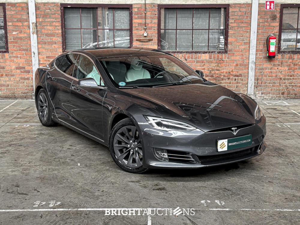 Tesla Model S 75D Base 333pk 2018 (Origineel-NL), RZ-401-J