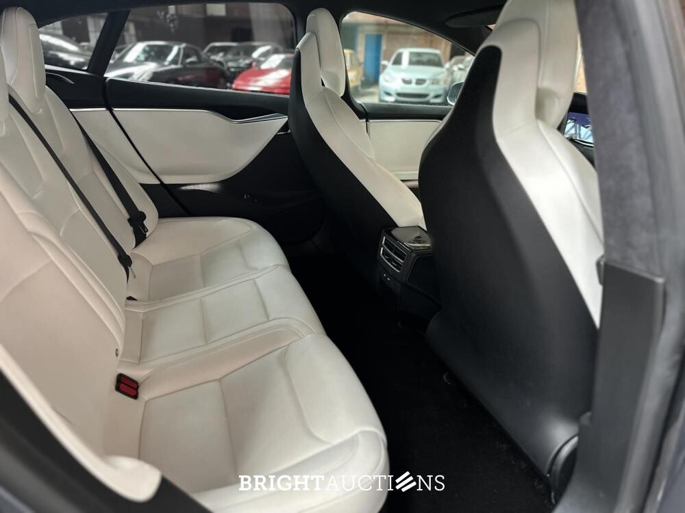 Tesla Model S 75D Base 333pk 2018 (Origineel-NL), RZ-401-J